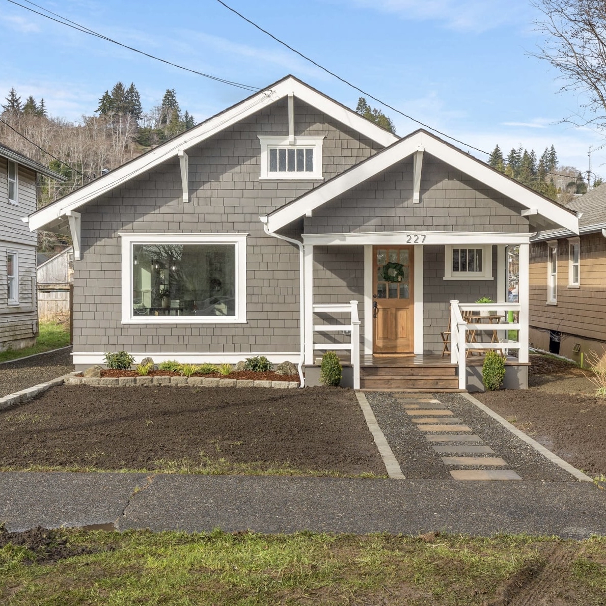 Latte%20and%20croissant